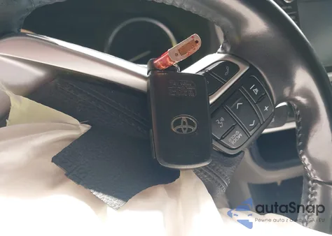 2019 Toyota Highlander Xle from USA, damaged, VIN 5TDJZRFH9KS588802